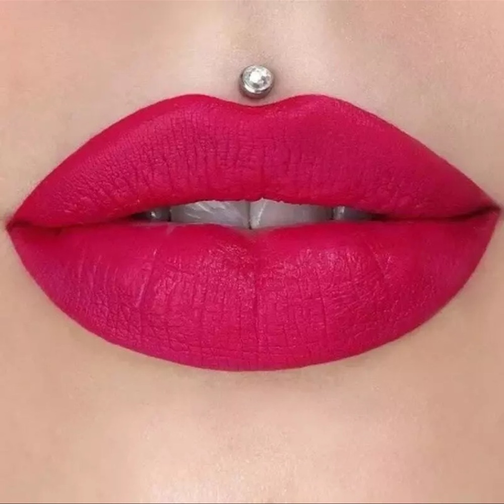 PINK KITTEN Jeffree Star Velour Liquid Lipstick